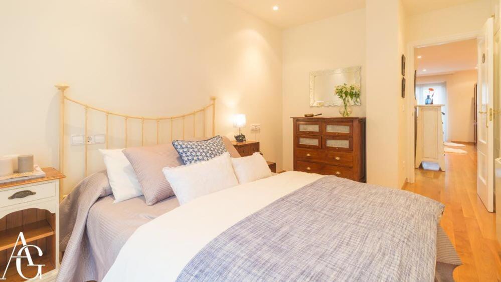 Apartamento Plaza De Espana リバデオ エクステリア 写真