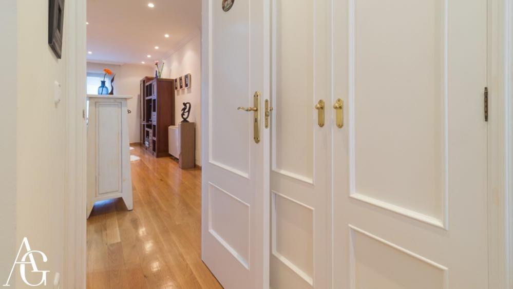 Apartamento Plaza De Espana リバデオ エクステリア 写真